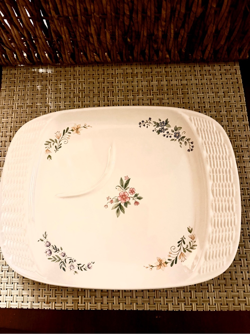 VNTG Pfaltzgraff MeadowLane grandmillennial Cottagecore granny core shabby chic